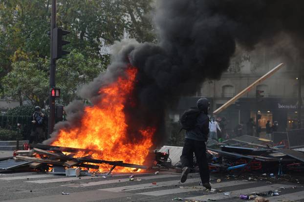 Nationwide protests in France against the cost of living