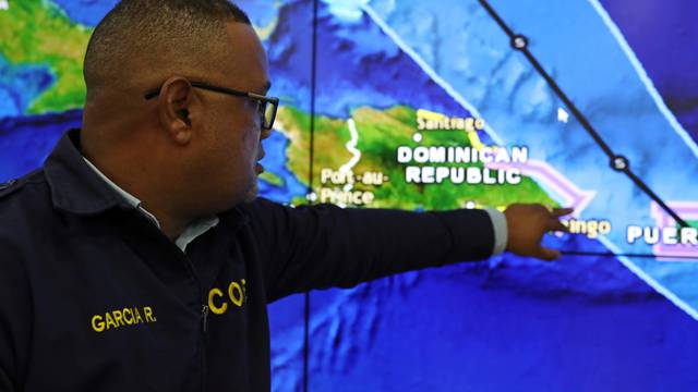 Uragan Dorian ojačao je do 4. kategorije, približava se Floridi