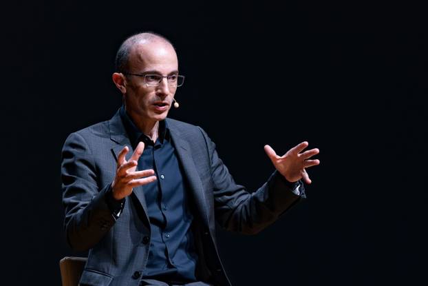 Yuval Harari Delivers Special Lecture on AI and the Future at Yonsei University - 20 Mar 2025