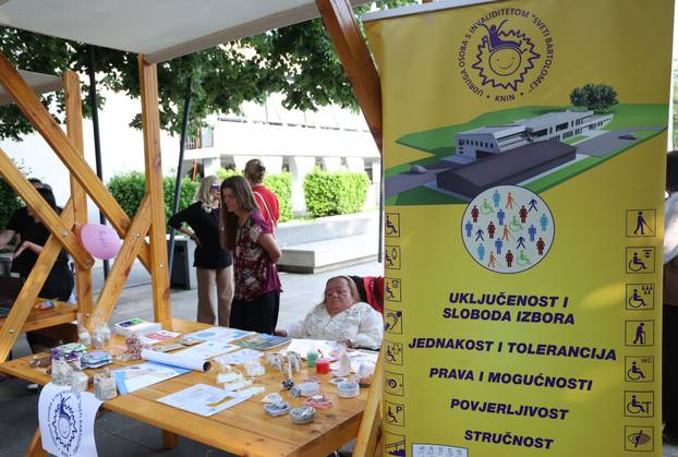 Sajam udruga u Kninu