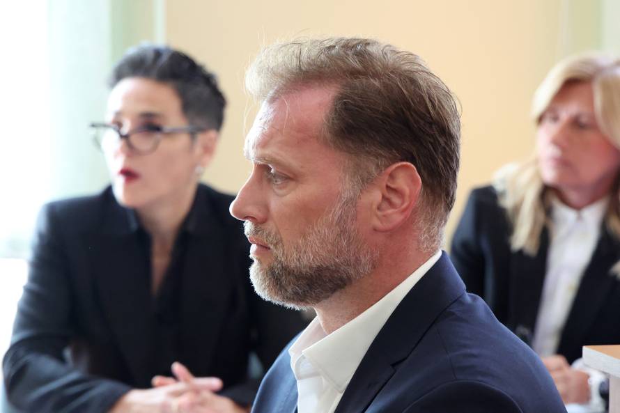 Vinkovci: Nastavak suđenja bivšem ministru obrane Mariju Banožiću