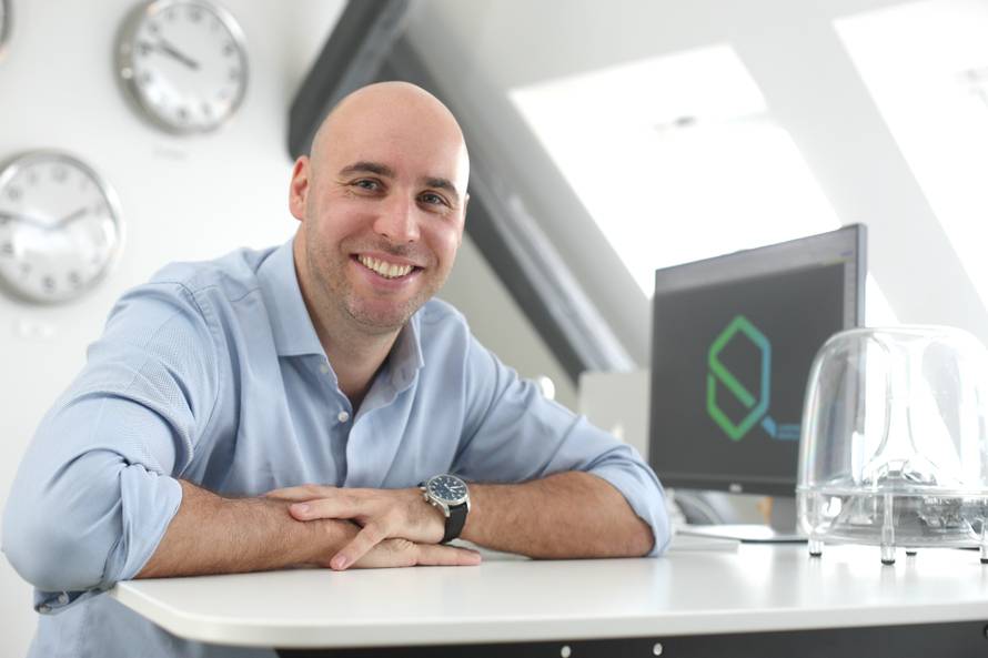 Zagrebački Q agency zapošljava 20 programera, u Britaniji moderniziraju mirovinski sustav