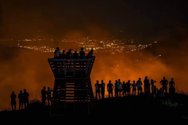 Sitno Gornje: Požar se ponovno reaktivirao u večernjim satima