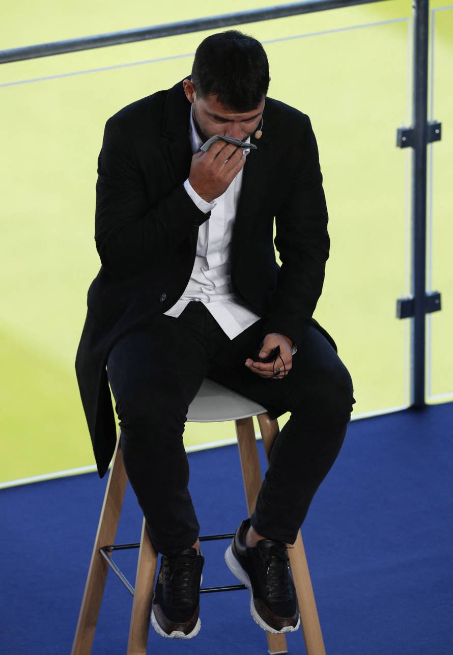 FC Barcelona - Sergio Aguero Press Conference