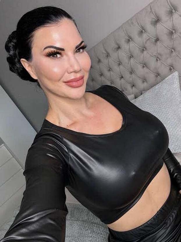 FOTO Dala otkaz u marketingu kad su joj vruće fotke 'procurile' u WhatsApp grupi. Evo što kaže