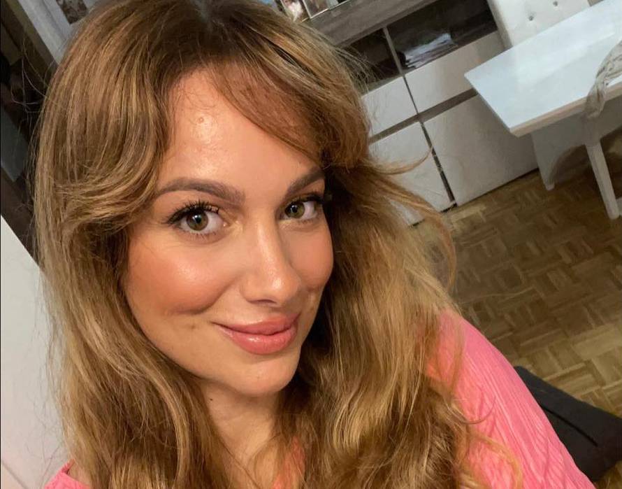 Simona: '12 godina sam čista od kokaina. Mirnija sam i otkad sam se odrekla bludne odjeće'