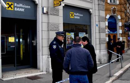 Rijeka: Evakuirali banku zbog lažne dojave o bombi