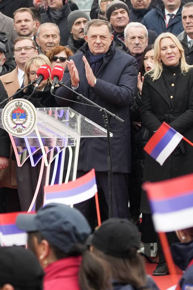 Banja Luka: Svečani defile povodom Dana Republike Srpske