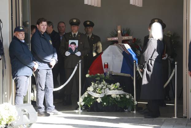 Vukovar:  Posljednji ispraćaj  Jean-Michela Nicoliera