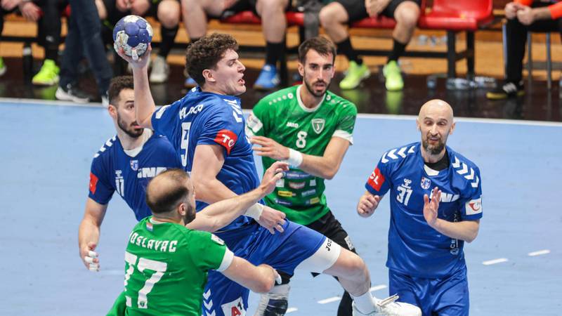 Rukometni derbi odmah nakon nogometnog: Zagreb pobjedom može već hladiti šampanjac... 15 images 2025 17 pxl 090425 131024457