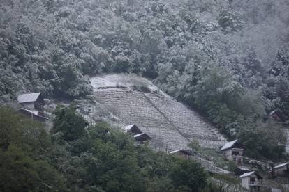 FOTO Lepe ti je Zagorje - bijele! Stigao snijeg i naglo zahlađenje