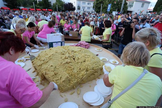 ?avle: Festival palente i sira