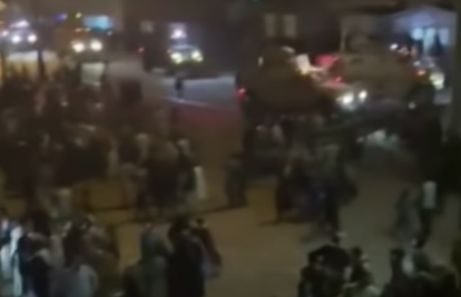 VIDEO Panika na aerodromu u Kabulu: Pogledajte kako ljudi bježe nakon što je grad pao