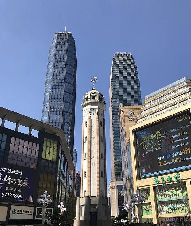 FOTO Ovaj 8D grad u Kini prkosi logici: Biste li se snašli u ovom arhitektonskom labirintu?