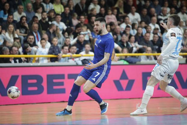 Futsalaši Rijeke svladali Dinamo 7:1 i osvojili prvi trofej Hrvatskog kupa u povijesti