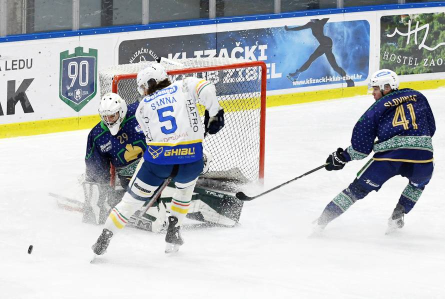 Sisak: Alpska hokejaška liga,KHL Sisak dočekao je Cortinu