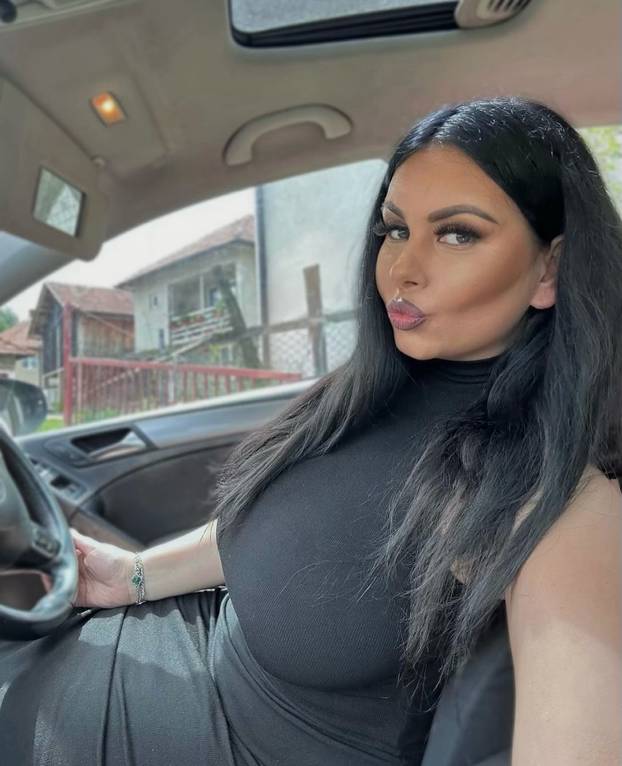 Bosanska novinarka 'privela' i Henryja: Navijam za Hrvatsku i Srbiju. Privatno držim za sebe