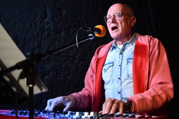 Zagreb: Koncert Superstary benda u Tvornici