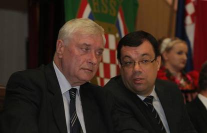 Kraj trakavice: Bajs odlučio vratiti mandat Josipu Friščiću