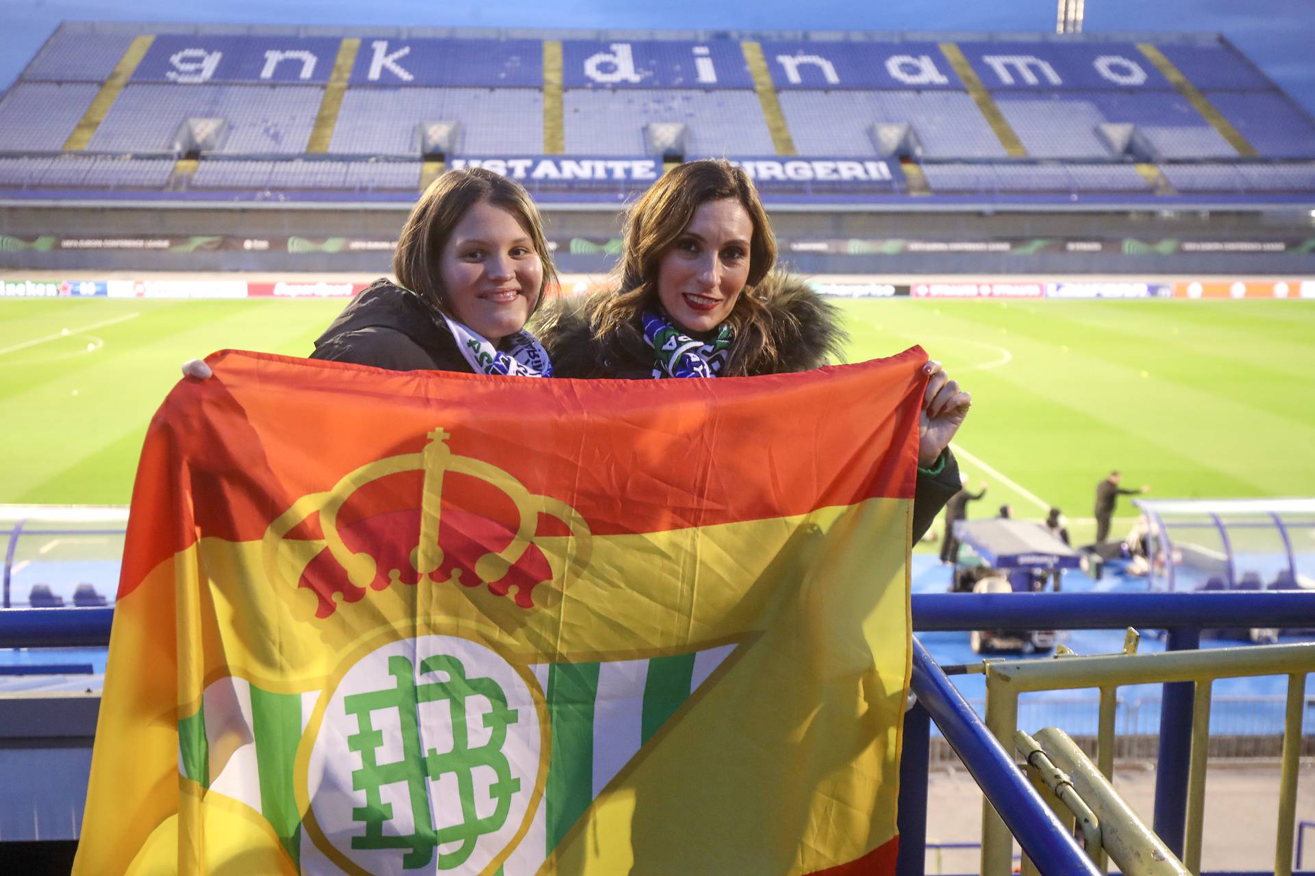 Zagreb: Atmosfera na stadionu Maksimir uoči utakmice