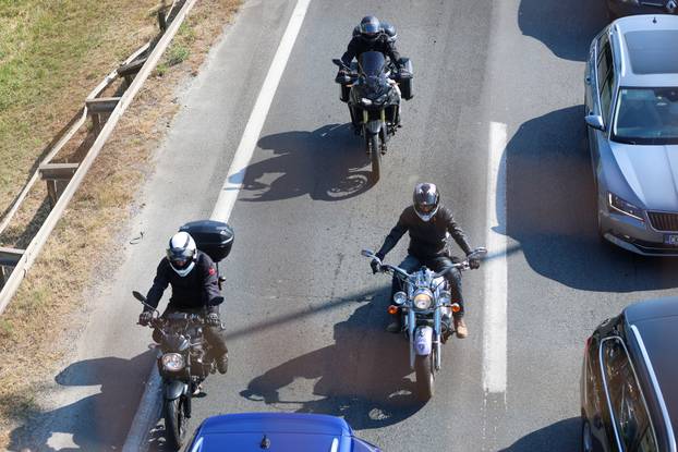 Zagreb: Velika gužva na naplatnoj postaji Lučko 
