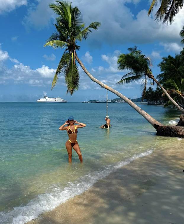 FOTO Wow, kakvo tijelo! Naša influencerica Lara pokazala liniju od koje svima pada vilica