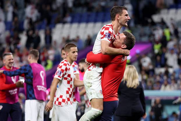 KATAR 2022 - Livaković odveo Hrvatsku u četvrtfinale Svjetskog prvenstva
