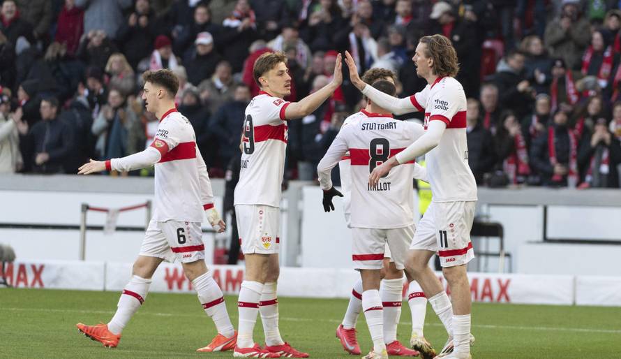 GER, VfB Stuttgart vs. Borussia Moenchengladbach, Fussball, Herren, 1. Bundesliga, 20. Spieltag, Spielzeit 2024/2025, 01.02.2025