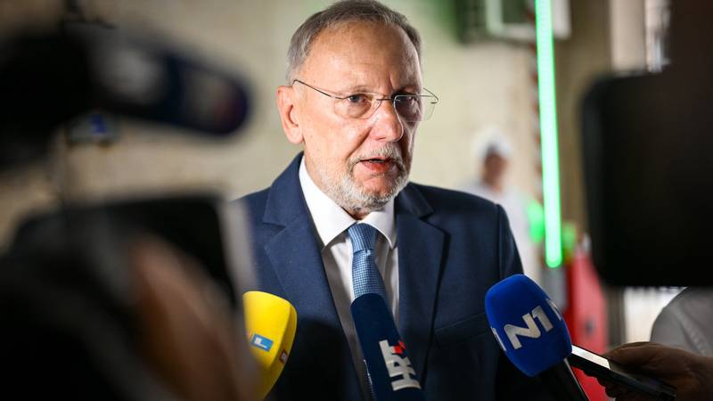 Božinović: Sustav civilne zaštite funkcionira, snage se raspoređuju gdje su potrebne...