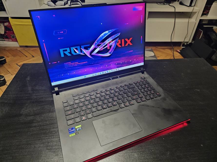 Igranje u superteškoj kategoriji: Isprobali smo Asus Strix Scar 18