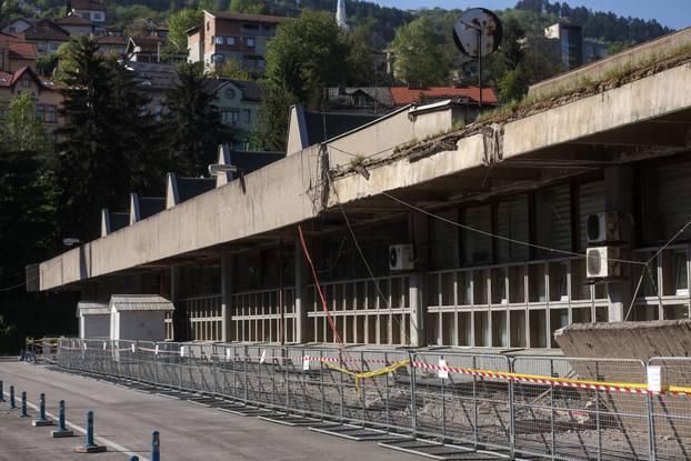 Sarajevo: Tijekom vikenda urušio se dio krova kultne dvorane Skenderija