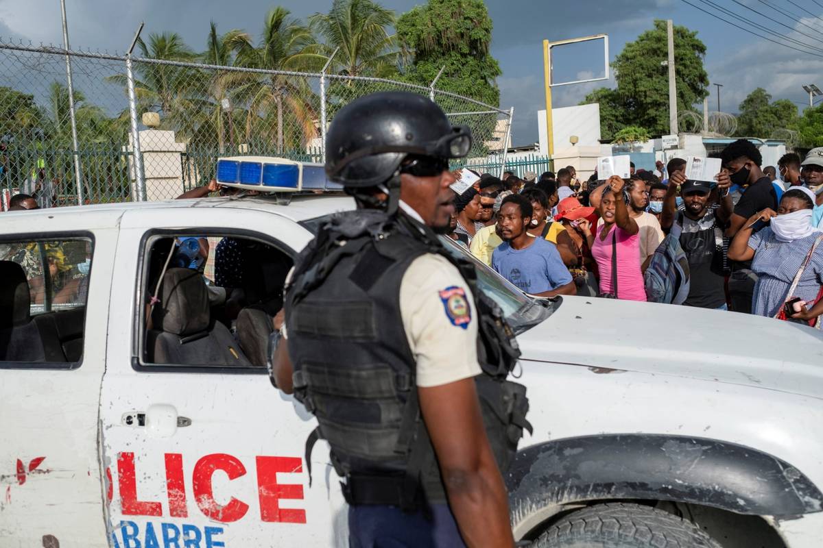 SAD šalje agente na Haiti, no ne planiraju pružiti i vojnu pomoć