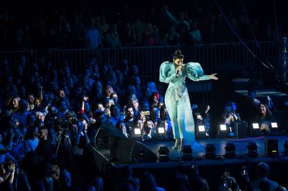 FOTO Doris Dragović oduševila brojne i drugu večer zaredom: Pogledajte atmosferu iz Arene