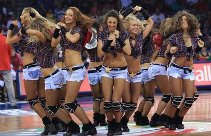 Ruske plesačice i Eurosong su krivi za Sevinu 'Štiklu'?