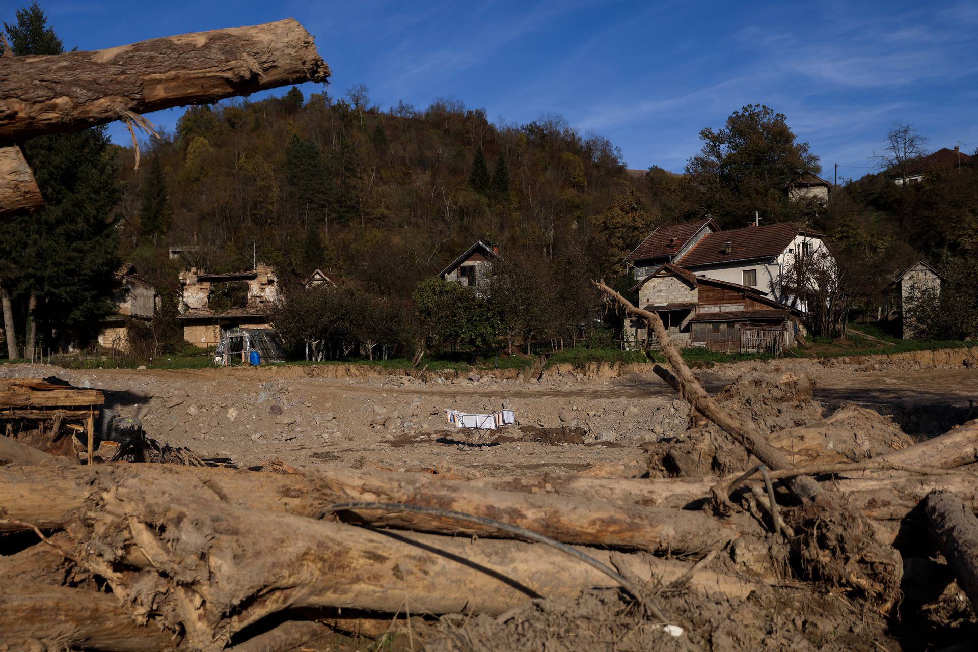 Selo Donja Jablanica mjesec dana nakon razornih poplava i klizišta