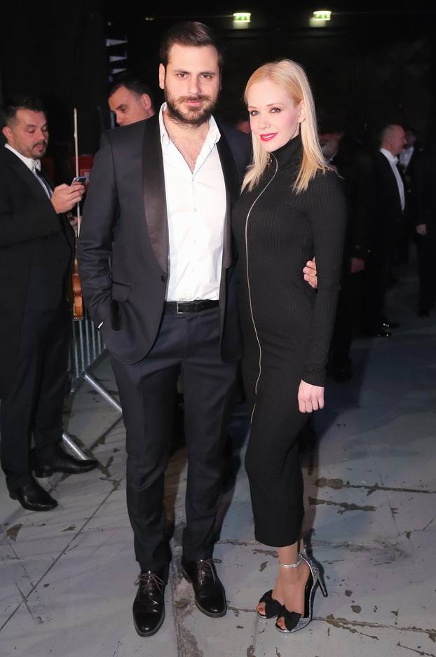 Zagreb: Brojni poznati dolaze na koncert Olivera Dragojevi?a