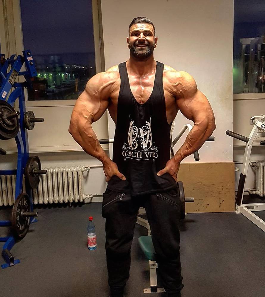 Šokantna smrt bodybuildera (44) iz Njemačke: Srušio se dok je vježbao na traci za trčanje...