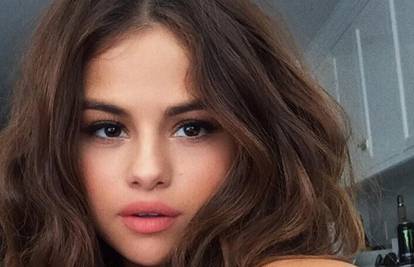 Nije starleta, a nije ni glumica: Selena je miljenica Instagrama