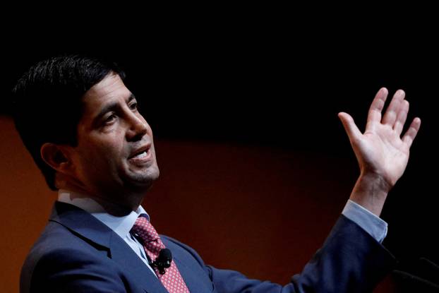 FILE PHOTO: Former U.S. Fed Governor Kevin Warsh in New York City