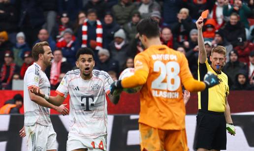 VIDEO Dva crvena, simuliranje i tri poni&scaron;tena gola. Evo kako se Bayern spasio u Leverkusenu...