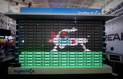 Logitech pretvorio 160 gaming tipkovnica u ogromni ekran