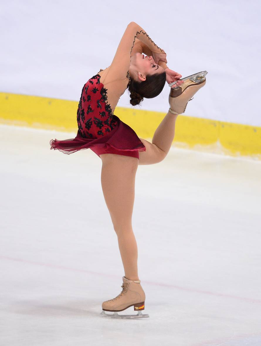 Najljepše 'tete' Zlatne piruete: Klizačice su oduševile Ledenu