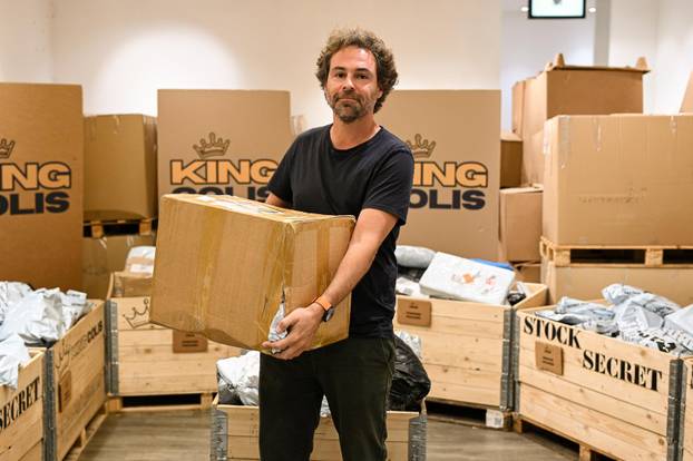 Zagreb: King Colis Pop-up trgovina s misterioznim paketima u trgovačkom centru Avenue Mall