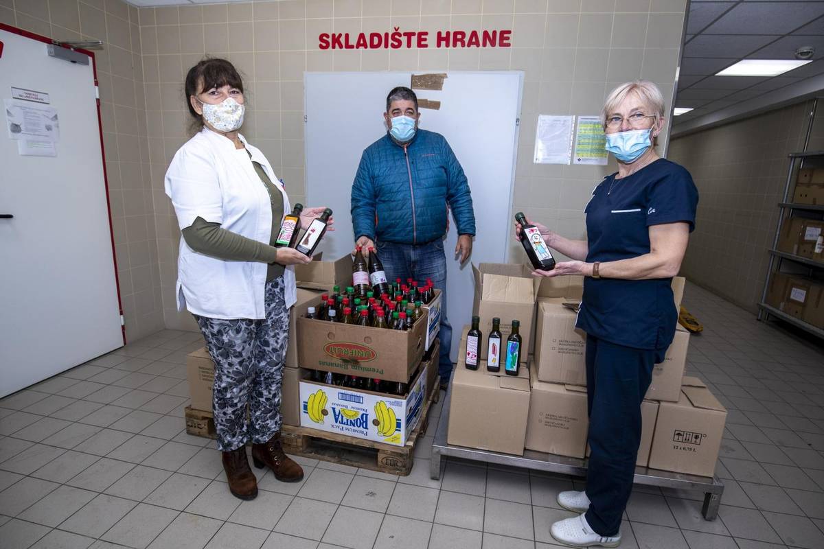Bračani bolnicama donirali 1536 litara ulja: 'Ovo je zlato, hvala'