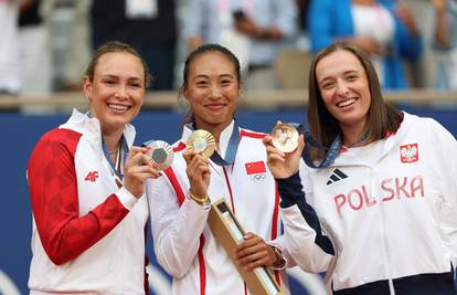 Vekić se požalila na Kineskinju! Modrić joj čestitao i zaludio sve, Donna otkrila što će s medaljom