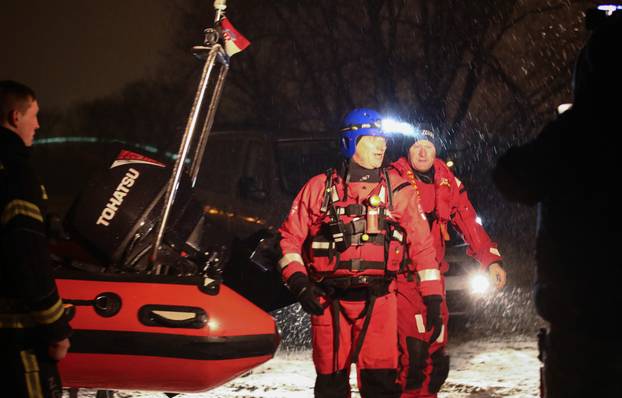 Zagreb: Zbog loših vremenskih uvjeta obustavljena potraga u rijeci Savi