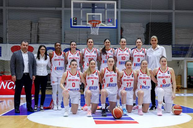 Gospic: Hrvatska i Austrija odigrale kvalifikacijsku utakmicu za Europsko prvenstvo