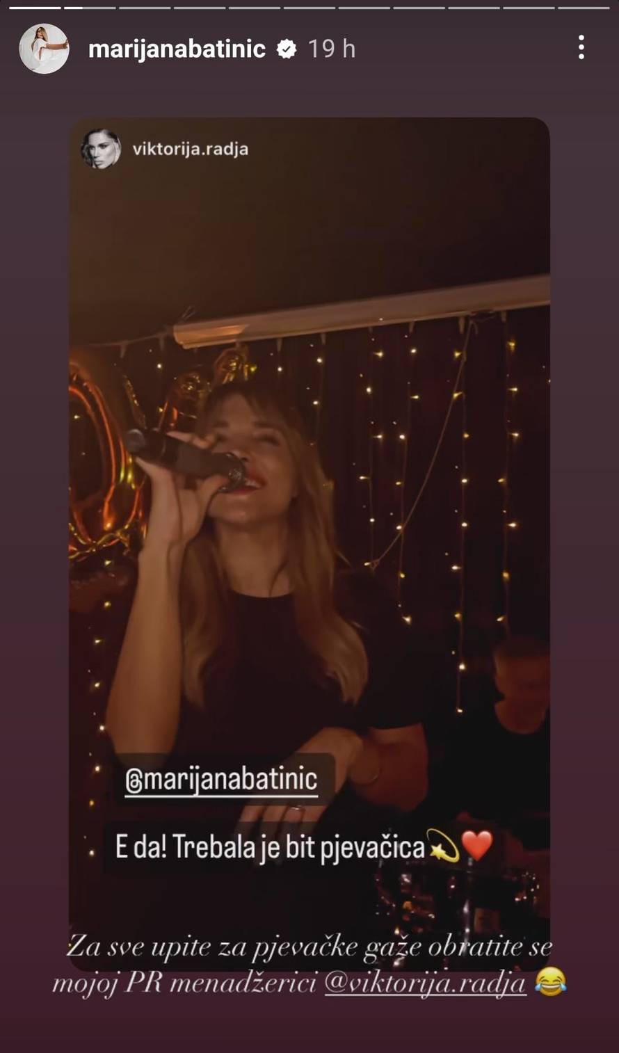 Ekipa se opustila i tulumarila u božićnim džemperima: Tarik  zapjevao, Rađa svirao gitaru...