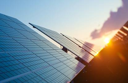Razmišljate o ugradnji solarnih panela? Evo što sve trebate znati prije investiranja