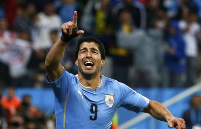 Luis Suarez u suzama nakon rušenja Engleza: Za ovo se živi